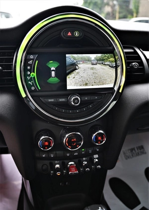 MINI Cooper S cena 90900 przebieg: 34000, rok produkcji 2020 z Włodawa małe 562